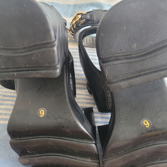 SIMMI London Platform Sandle - Picture 2 of 3